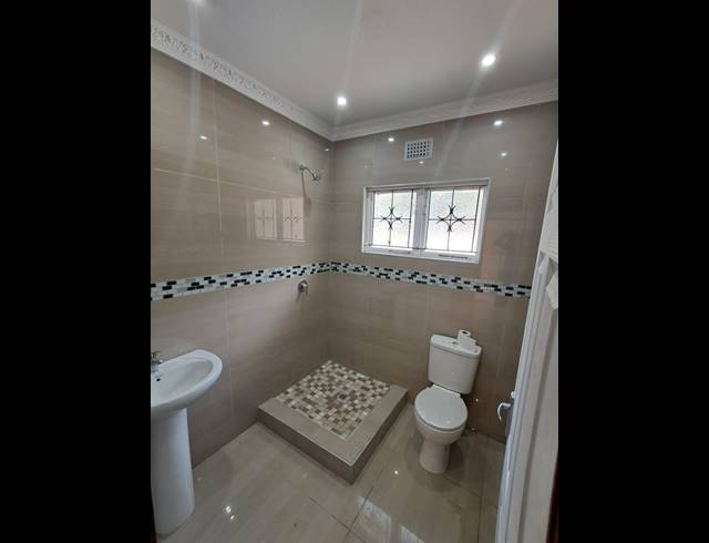 2 BEDROOM HOUSE FOR SALE IN VERULAM CENTRAL